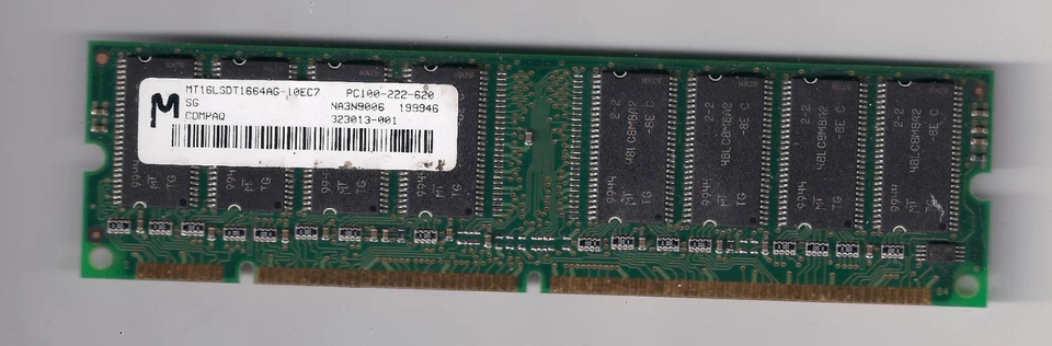 64 MB Micron Compaq SDRAM DIMM PC100-222-620 168-PIN NON-ECC MT8LSDT166AG-10EC7 - Image 1 of 1