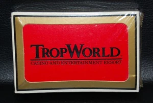 Baraja de cartas sellada de TropWorld Casino & Resort Atlantic City NJ (1988-95) - Imagen 1 de 4