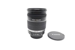 Canon 18-200mm Lens F/3.5-5.6 EF-S IS Stabilised All Around, Good Condition - Picture 1 of 8
