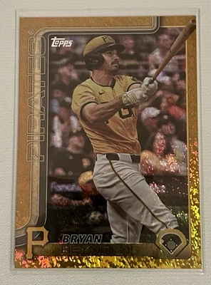 2025 Topps Series 2 - Bryan Reynolds #638 Gold Holofoil /50 - Image 1 of 2