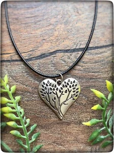 NEU Silber Farbe Herz Liebe Bohemian Boho Rustikal Lebensbaum Bäume Halskette - Bild 1 von 4