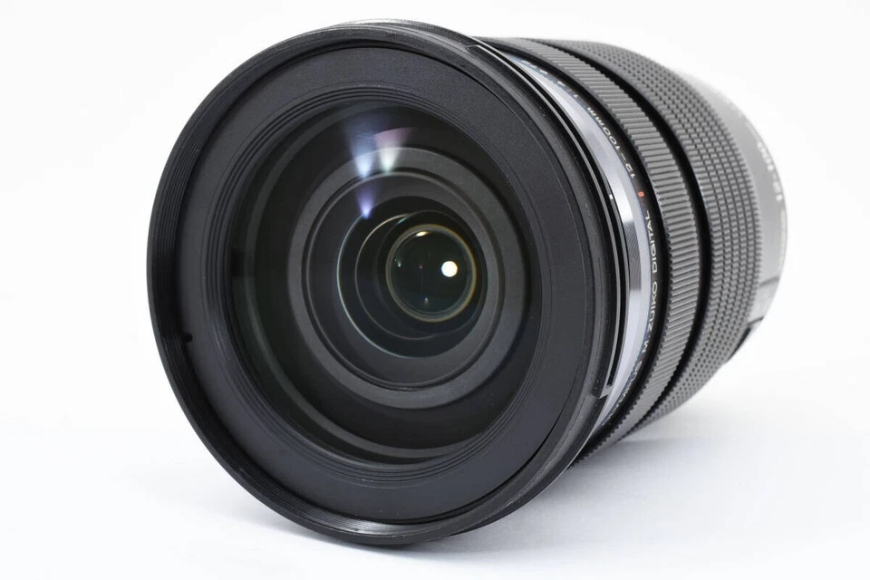 OLYMPUS M.ZUIKO DIGITAL ED 12-100mm F4.0 IS PRO Foto 1 de 1