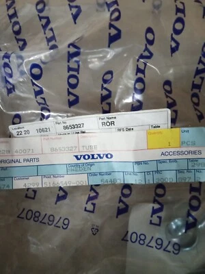 Volvo S40-V40 4cyl Breather Hose 8653327 - Image 1 of 4