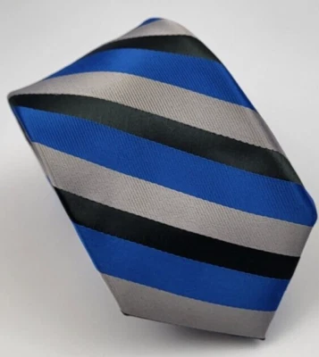 Apt. Gravata masculina skinny 9 poliéster azul preto cinza listras prata 59 x 2,75 - Imagem 1 de 4