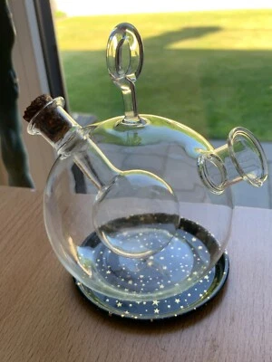 Essig- und Öl-Karaffe  - 2 in 1 Kugel - aus zartem Glas mit Korken - Höhe 13cm - Bild 1 von 4