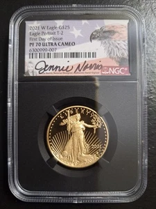 2021 W PROOF GOLD EAGLE $25 TYPE-2 NGC PF70 ULTRA CAMEO FDI NORRIS SIGNED - Picture 1 of 4
