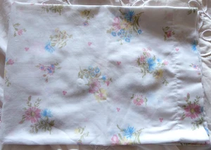 Vintage 1970s Polyester Cotton Pillow Case White Pink Yellow Blue Green Flowers - Picture 1 of 2