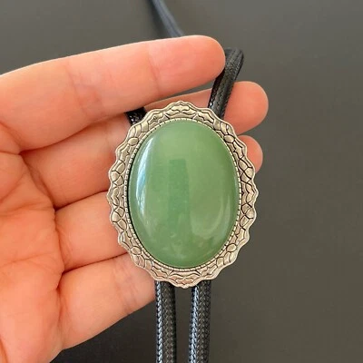 Collar de boda con base de encaje plateado verde claro de jade para hombre Bolo lazo cuerda encerada regalo Foto 1 de 4