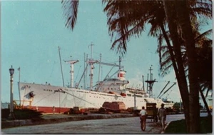 Postal vintage de crucero década de 1960 S.S. ALCOA CAVALIER en muelle/Caribe - Imagen 1 de 2