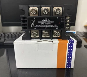 GOLD three-phase solid-state relay direct control AC SA3-66200D 200A - Picture 1 of 8