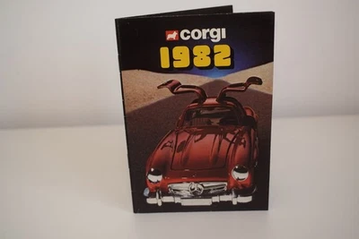 B93 CATALOGO CARTELLA VOLANTINO CORGI TOYS 1982 ECC. COND. - Immagine 1 di 4