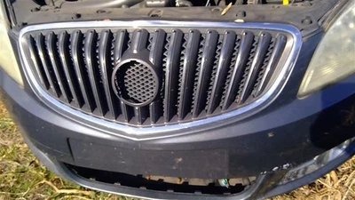 Grille Upper Chrome And Painted Fits 12-17 Buick Verano OEM - Image 1 of 4