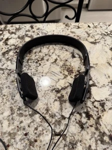 Vintage 1980’s Bang And Olufsen Form 2 Headphones (black) - Picture 1 of 9