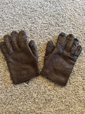 蔻驰棕色皮革驾驶手套羊绒衬里8 3/4英寸 — 第 1/4 张图片