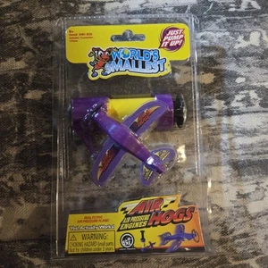World Smallest AIR HOGS Air Pressure Engine - Picture 1 of 2