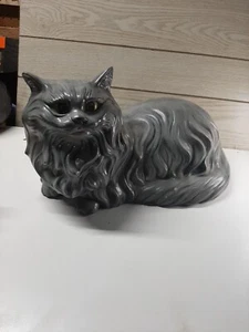Vtg 70s Ceramic Persian Cat Green Eyes Gray & White Silver Tabby 16" L 9" W 9" T - Picture 1 of 8