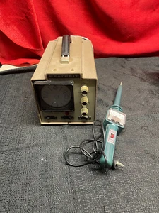 monitor vettoriale vintage Heathkit modello IO-112 con sonda di prova blu IM-5210 - Foto 1 di 8