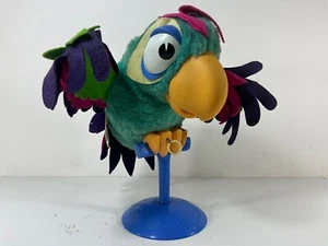 VINTAGE 1964 MATTEL CRACKER IL PAPPAGALLO CON PERSICO ANIMALE YACKER GIOCATTOLO PARLANTE FUNZIONANTE - Foto 1 di 15