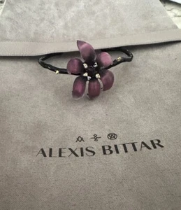100% Authentic Alexis Bittar Burnt Magenta Lucite Flower & Crystal Cuff Bracelet - Picture 1 of 19