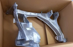 Porsche Boxster Cayman Rear Axle Subframe Bracket Left Genuine V04015800AM - Picture 1 of 7