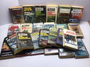 25 Alistair Maclean PB Books 1950-90s Guns of Navarone Puppet On Chain Athabasca - Imagen 1 de 10