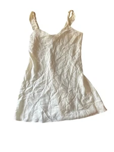 August Silk 100% Silk Off White Sleeveless Chemise Floral Jacard Pattern Med - Picture 1 of 4