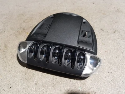 Mini Cooper S R56 2008 1,6 turbo gasolina luz interior delantera tipo techo corredizo Foto 1 de 4