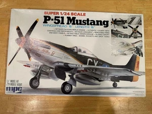 1977 MPC Super 1/24 P-51 Mustang 2-3505 Open Started Model Complete READ DS - Picture 1 of 9