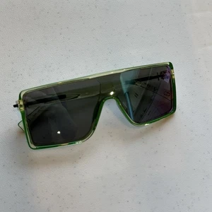 Marc Jacobs 220/S Shield Sunglasses 0OXT5 140 Green Optyl - Picture 1 of 10