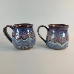 Vtg Bill Wilson Studio Art Pottery Mugs Set Of 2 Paw Print Stamp Signed Handmade - Picture 1 of 11