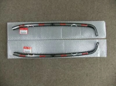 Honda Genuine  Civic del Sol 93-97 Molding Assembly RH+LH Front Windshield Side - Image 1 of 4