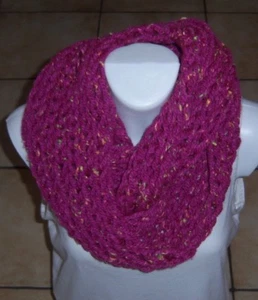 Loop handgestrickt mit Bravo Big Color Schachenmayr fuchsia tweed - Bild 1 von 2