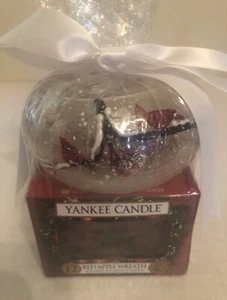 Yankee Candle Holder With Red Apple Wreath Candles Red Cardinals Snowy Branches - Picture 1 of 3