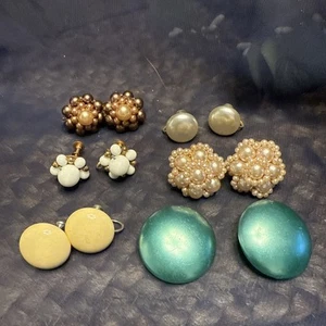 Vintage Screw Back Earrings Lot Of 6 - Picture 1 of 11