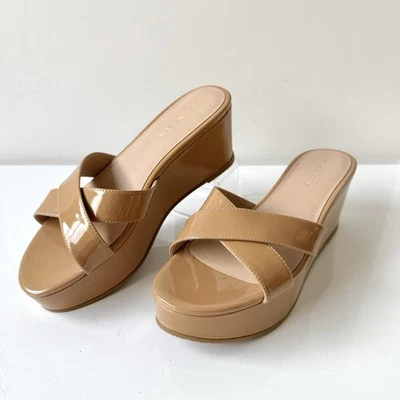 Stuart Weitzman Avenue Flatform Wedge Slides in Sandalwood Patent Size 8B - Image 1 of 4