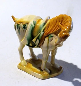 Schönes älteres Porzellan Tang Pferd - Figur Skulptur China 14 cm hoch - Bild 1 von 8