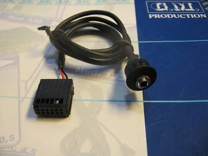 Aux Line In cavo Mp3 Ford Fiesta Focus C-Max S-Max pannello dal 2005 tasto AUX - Picture 1 of 2