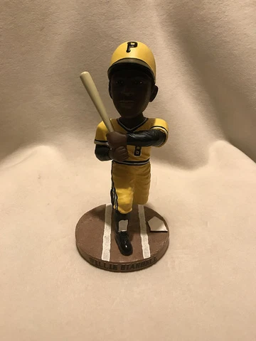 Willie Stargelll Pirates Columbus Clippers MILB SGA Bobblehead Bobble Head Cover