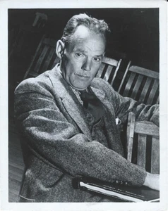 Henry Hull - Original Promotional Photo - 8x10 - Picture 1 of 1