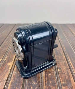 Vintage Boston Ranger 55 Black Steel Manual Pencil Sharpener 8-Hole Crank - Picture 1 of 11