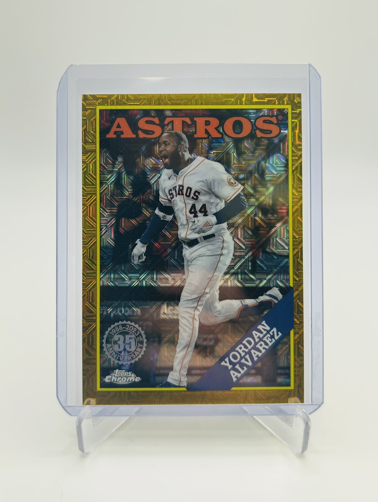 2023 Topps Chrome Yordan Alvarez Silver Pack Gold Mojo Refractor /50 #T88C-82