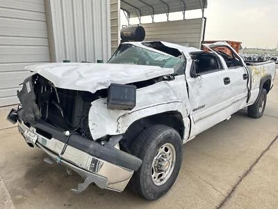 Conjunto de eje trasero usado para camioneta Chevrolet Silverado 1500 2003 doble cabina Foto 1 de 4