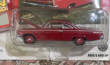 Johnny Lightning 1:64 Car 1962 Chevy Bel Air Red 2004 Muscle Cars USA Hood Opens