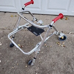 KAYE Products W2H Posture Control 4 Wheel Walker, 85 lbs Max Weight, Adjustable - Picture 1 of 17