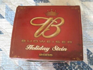 2005 Budweiser Feiertag Weihnachten Bier Stein Becher Clydesdales Sammler Neu mit Echtheitszertifikat - Bild 1 von 4