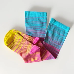 Calze a compressione a righe pastello, taglia 4XL nuove in confezione - Foto 1 di 3