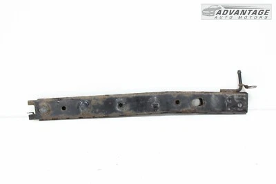 Soporte de refuerzo de riel delantero izquierdo Ford Explorer 2011-2019 OEM Foto 1 de 4