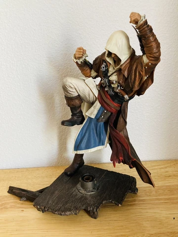 Assassin's Creed IV Black Flag - Collector's Edition -Edward Kenway Statue Cover