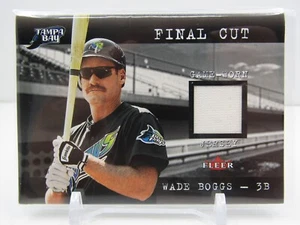 TOPPA MAGLIA WADE BOGGS 2001 FLEER TAGLIO FINALE INDOSSATA DAL GIOCO! TAMPA BAY RAYS!! - Foto 1 di 2