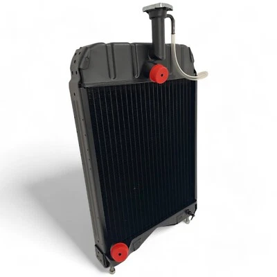 Radiador compatível com tratores Massey Ferguson 231 e 240 fabricante de equipamento original # 1660655m92 1660654m92 - Imagem 1 de 4